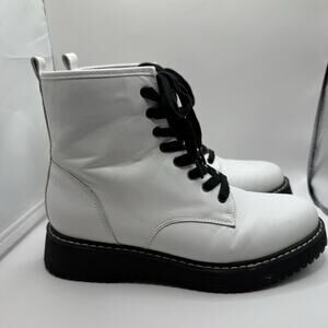 Madden Girl Kurrt White Lace Up Combat Boot‎ Size 8.5 M Women’s Zipper
